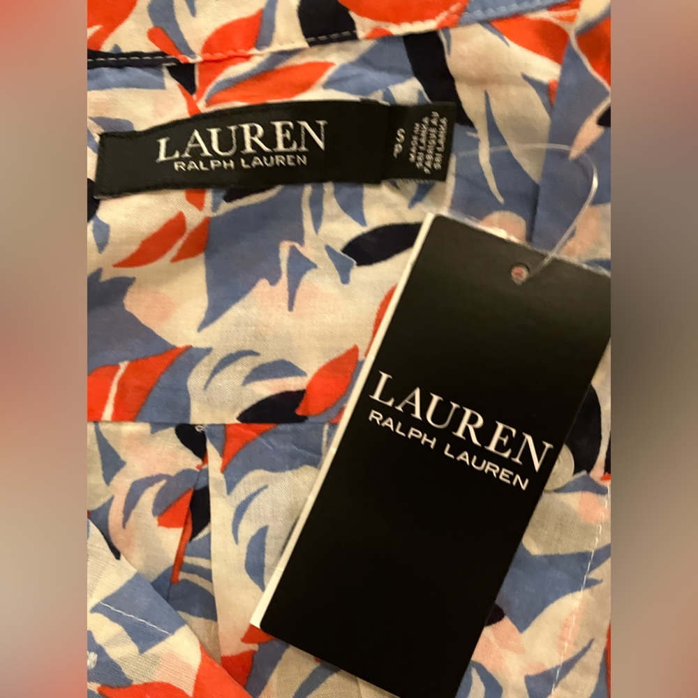 NWT Lauren Ralph Lauren Women’s Small Button Down Floral Shirt Blouse Red Blue - Picture 8 of 10